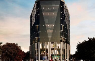 Shop In Mas Tower With a Prime Location